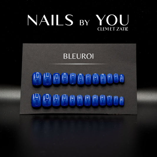 Press on nails BLEUROI