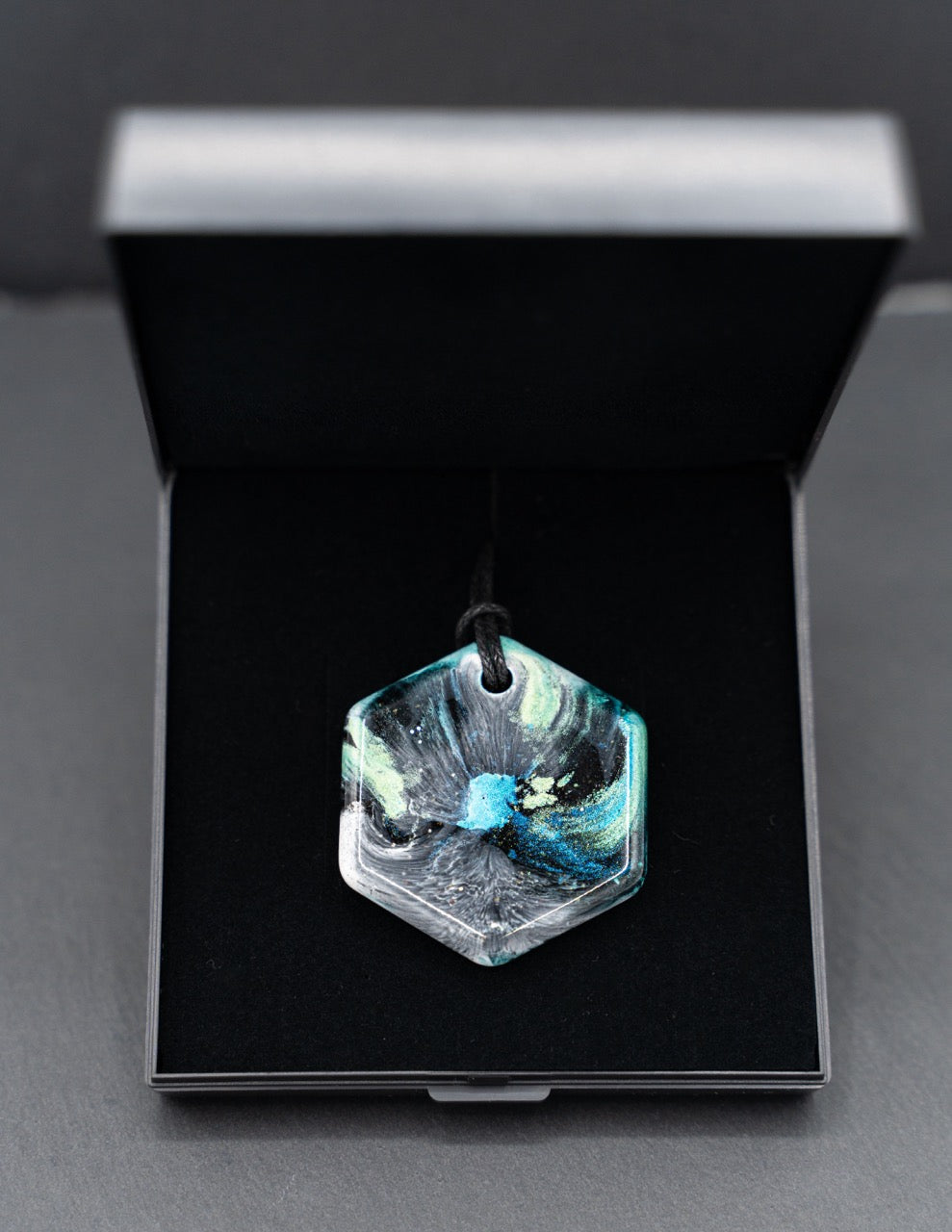 Talisman TZARY Nuances de verts